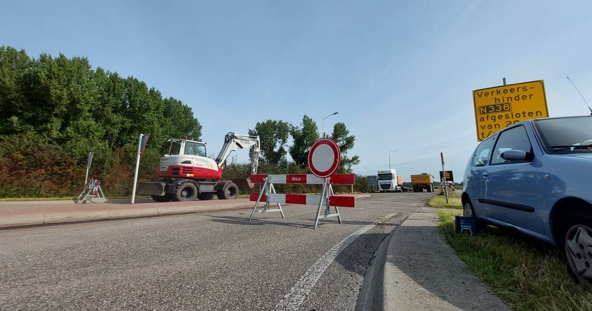 Verkeersdrukte in Giesbeek nu Rivierweg dicht is: ‘Niet iedereen rijdt om’