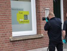 Notariskantoor beschoten in Den Haag, twee kogelgaten in het raam: ‘Ik hoop dat het toeval is’