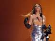 Beyoncé breekt record, Adele eert zoon en eerste transgender vrouw wint prijs: dit waren de Grammy’s