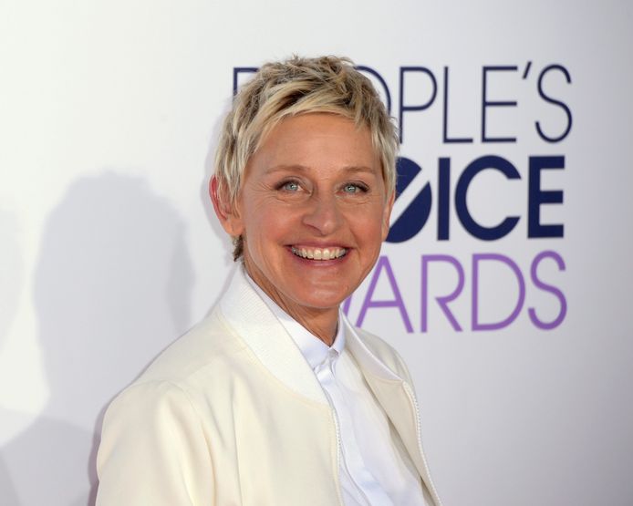 LOS ANGELES - Presentatrice Ellen DeGeneres heeft één familie wel erg blij gemaakt: tijdens haar show gaf ze hen een miljoen dollar, de grootste prijs die ze ooit heeft uitgedeeld. De fans, Christi en Robert Daniels en hun vier zoontjes, kregen afgelopen november al cadeaus zoals een nieuwe televisie en vliegtickets.