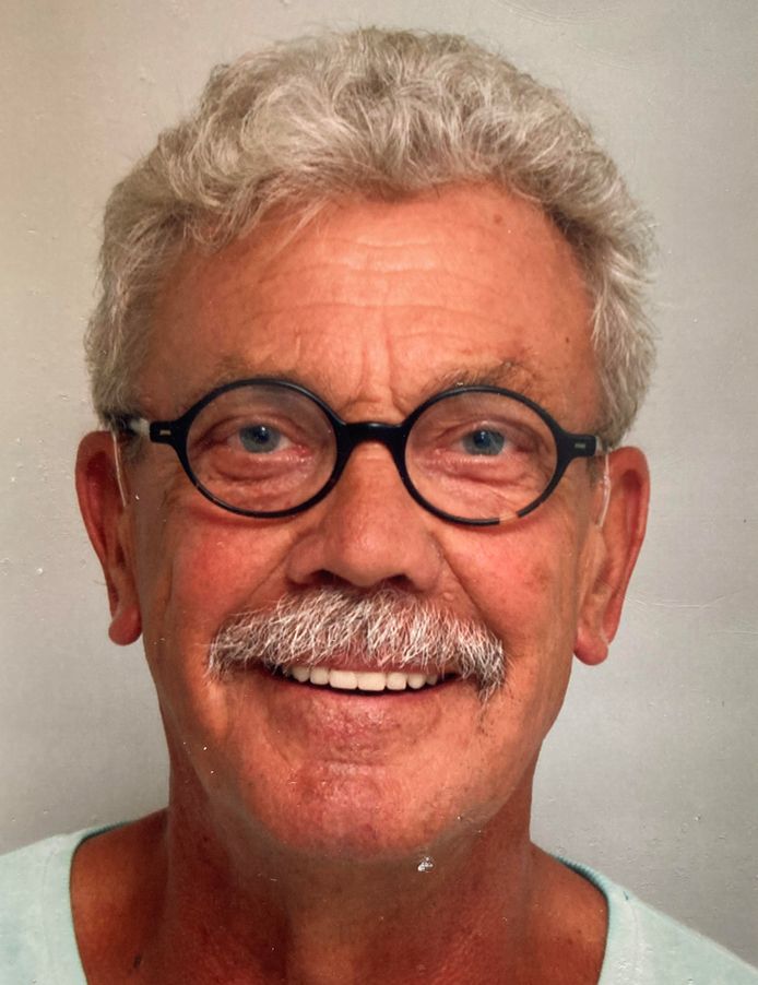 Jacques van Asten (1948-2021)