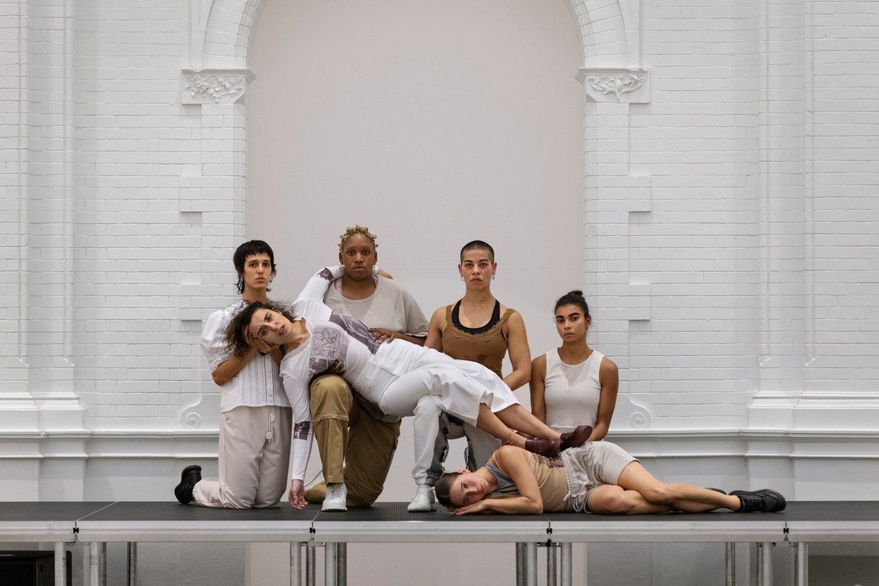 De performance van Alexis Blake. Beeld Daniel Nicolas 