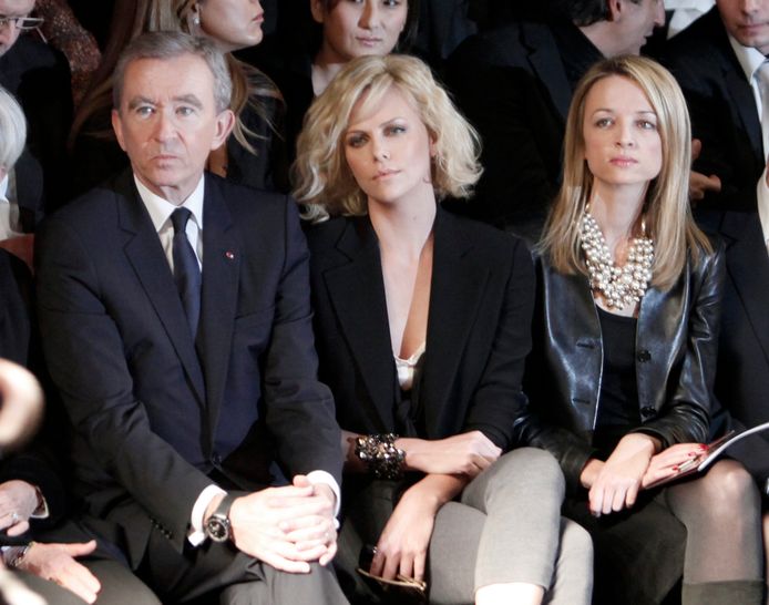 La fille de Bernard Arnault, le patron du géant du luxe LVMH, nommée PDG de  Christian Dior Couture - La Libre