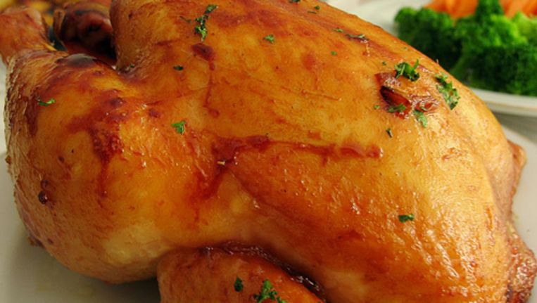 Recept: Gevulde kip in braadzak | Het Parool