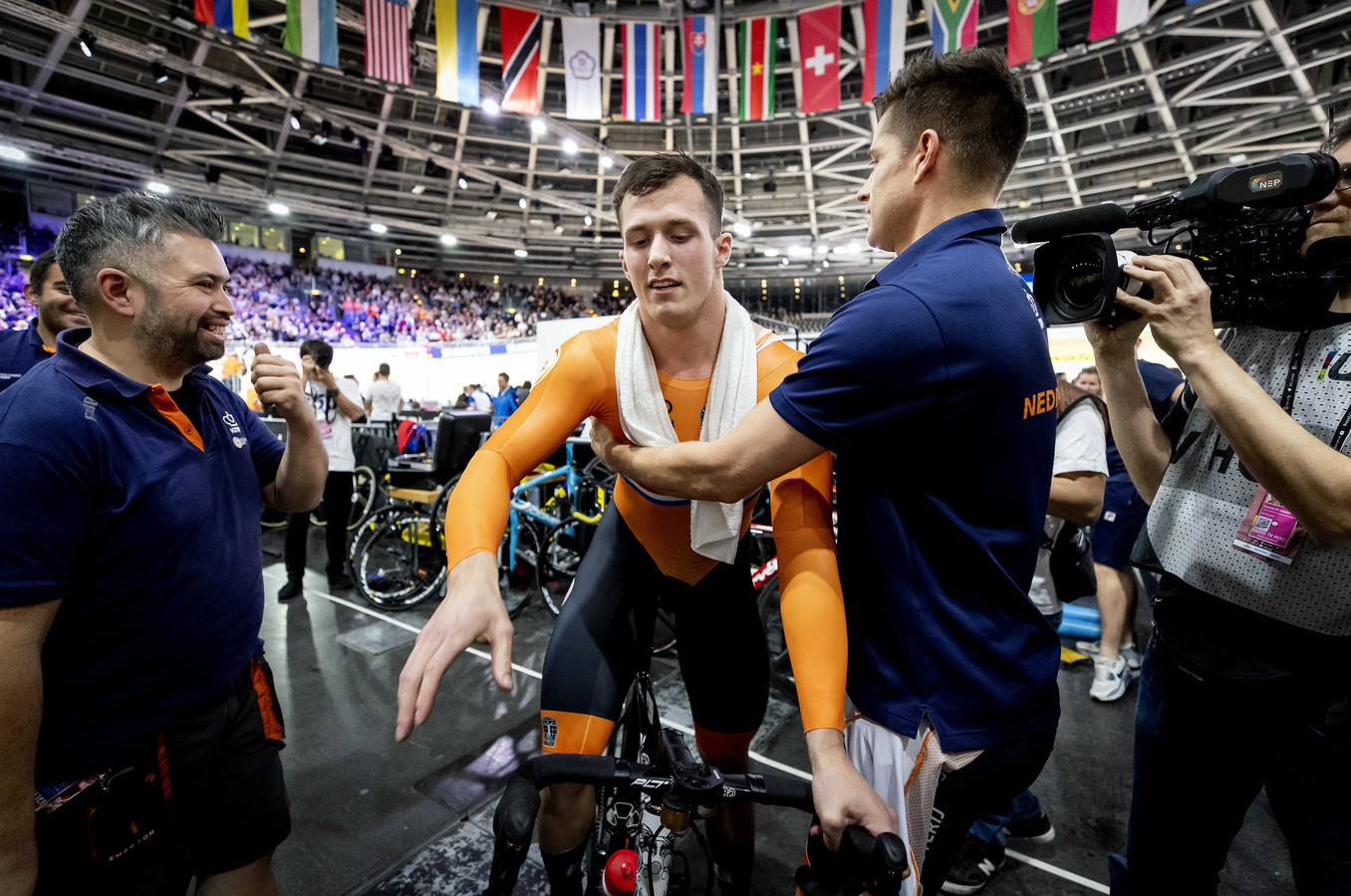 Sam Ligtlee stunt met wereldtitel op kilometer ‘Niet verwacht, wel