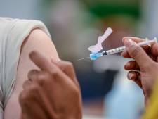 Près de 600 personnes conviées à la vaccination par erreur: “Elles pourront utiliser leur invitation”