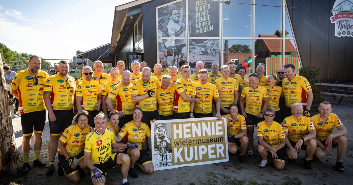 Ze kwamen er vorig jaar 'per ongeluk' langs fietsen, nu worden Deense renners onthaald door Hennie K
