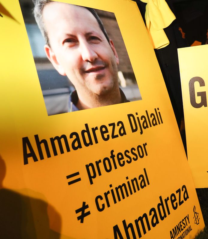 Een protestactie in december vorig jaar aan de Iraanse ambassade in Brussel. "Free Ahmadreza", klonk het.