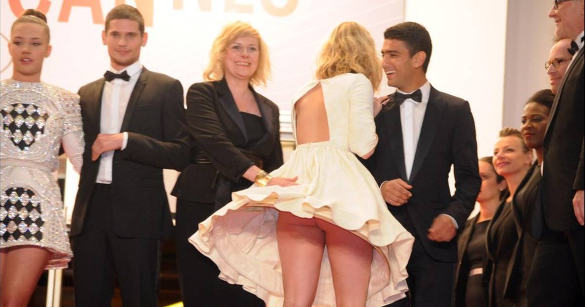 Le Vent Souleve La Jupe D Une Jeune Actrice Home 7sur7 Be