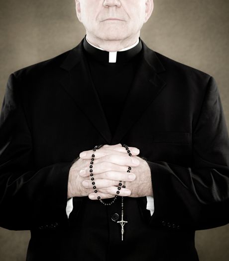 Un groupe catholique américain a dépensé des millions de dollars pour identifier et dénoncer les prêtres gays