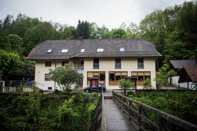 Het pension in Passau waar drie personen met pijlen in hun lichaam dood werden aangetroffen.