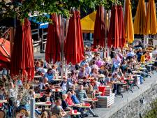 Tropisch warm in Rotterdamse regio: maatregelen op vliegveld, ook Spijkenisserbrug gekoeld