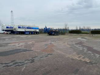 Bedrijf uit Nieuwmoer helpt Oekraïense truckers huiswaarts: “Hun vrachtwagens mogen ze bij ons parkeren”