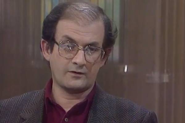 Adriaan van Dis spreekt Salman Rushdie