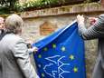 Engelse familie schenkt Oisterwijk plaquette die aan synagoge in de Jodenkerksteeg herinnert