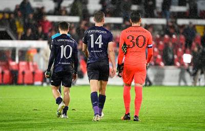 Alweer verlies voor Anderlecht en AA Gent, leider Genk haalt uit en Defour debuteert met zege: de hoogtepunten van speeldag 13