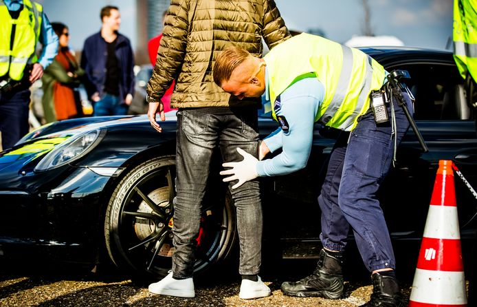 Preventief fouilleren (foto ter illustratie).