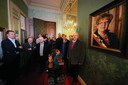 Willy Verledens (centraal) in 2014 bij de onthulling van het schilderij van oud-burgemeester Gerda Mylle, die in juni overleed.