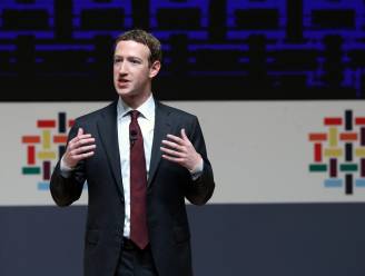 Facebook verwijdert posts van oprichter Zuckerberg
