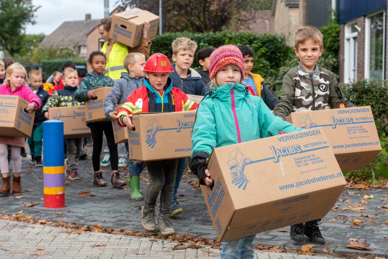 Op weg naar de nieuwe school.