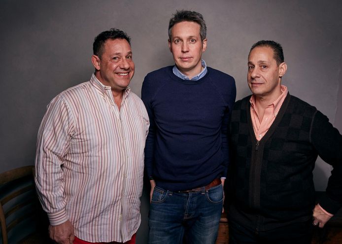 Van links naar rechts: David Kellman, regisseur Tim Wardle en Robert ‘Bobby’ Shafran.  De documentaire ging vorig jaar in wereldpremière op het Sundance-filmfestival.