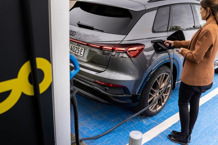 Snelladen gaat met maximaal 125 kilowatt