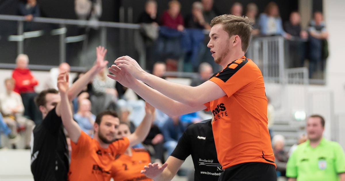 GKV-korfballer Remco Ouwerkerk: ‘Het voelt nog steeds goed mijn vader als trainer te hebben’