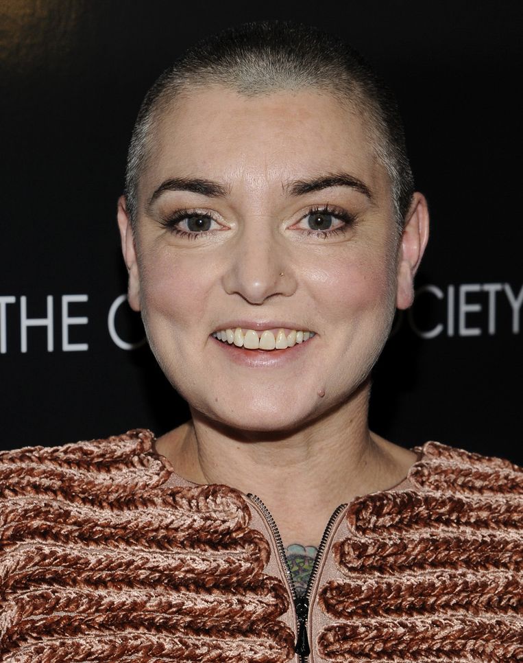 Sinéad O'Connor wil poedelnaakt in Playboy | Celebrities ...