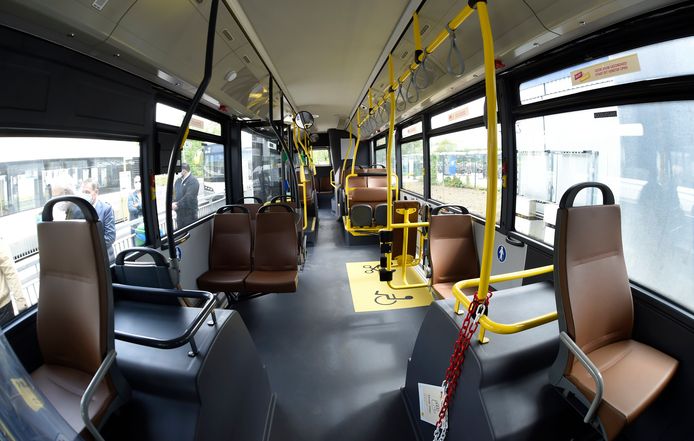 De Lijn schrapt op het grondgebied van de gemeente Willebroek alles samen 18 haltes.