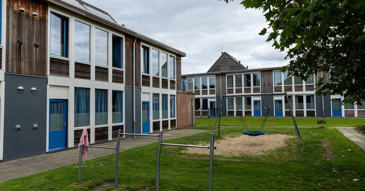 Kerk brengt met hulp van Maasdriel gezin statushouders uit Syrië onder in pastorie Rossum