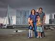Juliët (36) moet bevallen, maar staat muurvast op de Erasmusbrug: ‘Ik was eigenlijk heel relaxed’
