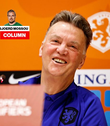 Column Sjoerd Mossou | Onze bondscoach schroomt niet onze premier live de maat te nemen