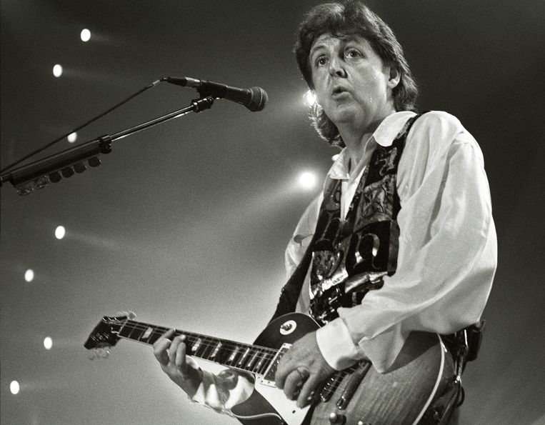 Paul McCartney in Ahoy, Rotterdam, during The New World Tour in October 1993. Image Getty Images