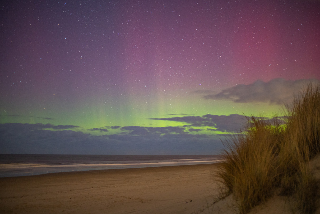 in-beeld-ook-afgelopen-nacht-fonkelde-het-noorderlicht-boven-nederland