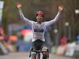 Lucinda Brand spoelt WK-kater weg in Krawatencross, podiumplek Van der Haar