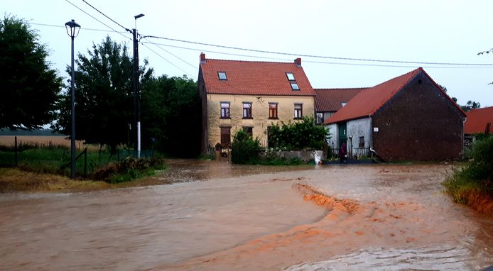 Inondations rue de Spêche à Walhain