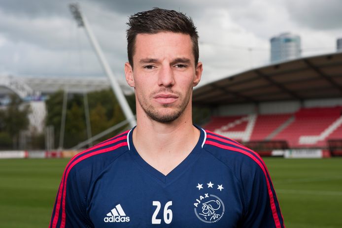Nick Viergever heeft een aanbod van PSV in beraad.