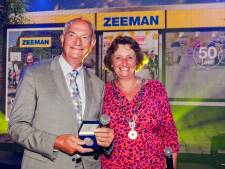 Spoedoverleg over affaire verdiensten van Alphense burgemeester Spies