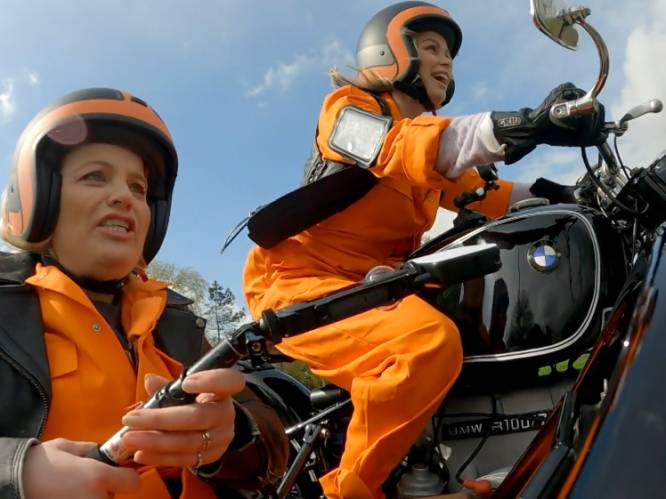 Gênant moment in ‘Het jachtseizoen’ in Nederland: deelnemers betrappen naakte man achter het stuur
