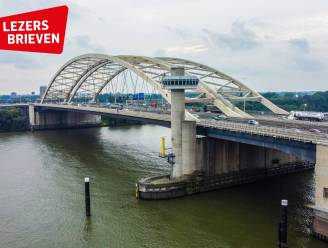 Reacties op instortingsgevaar Brienenoordbrug: ‘Miljarden de grens over, maar voor drukste brug is geen geld’