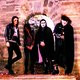 De mix van black metal met gothic-rock, new wave en postpunk van Lamp of Murmuur doet het live geweldig