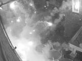 Camera filmt nieuwe explosie bij Vlaardingse loodgieter