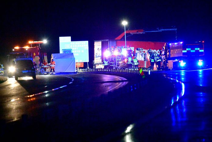 Oltre a Felix, nell'incidente sono morte le due guardie del corpo che lo proteggevano.