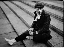 Herman Brood 20.000 keer op gevoelige plaat gelegd door huisvriend: ‘Hij liet maar al te graag zijn broek zakken’