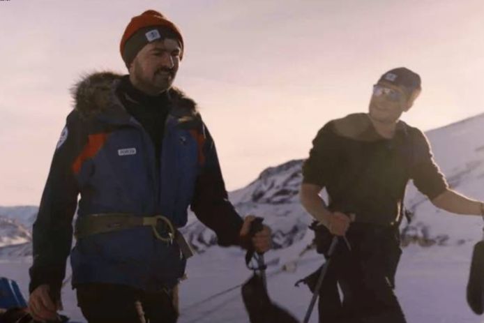 Joris Hessels and Victor Verhulst in a movie 