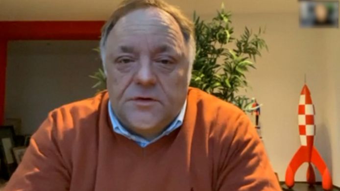 Le virologue Marc Van Ranst, interrogé en vidéoconférence par nos collègues du HLN Live.