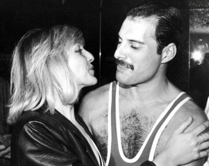 Mary Austin met Freddie Mercury.