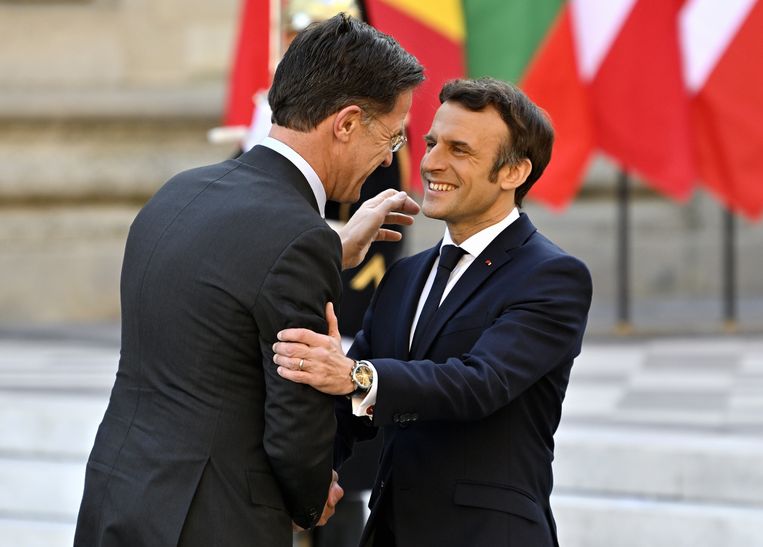 Premier Mark Rutte en de Franse president Emmanuel Macron bij een eerdere ontmoeting begin vorig jaar.  Beeld BELGA