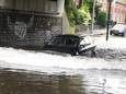 Tunnelbakken in Hengelo konden de grote hoeveelheid regenwater niet aan.