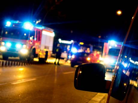 Ongeluk met bus vol scholieren in Duitsland: tientallen gewonden, schoolreisje geannuleerd